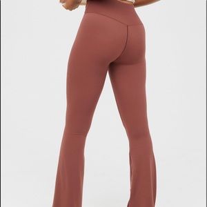 Aerie Real Me High Waisted Crossover Flare Legging - Large